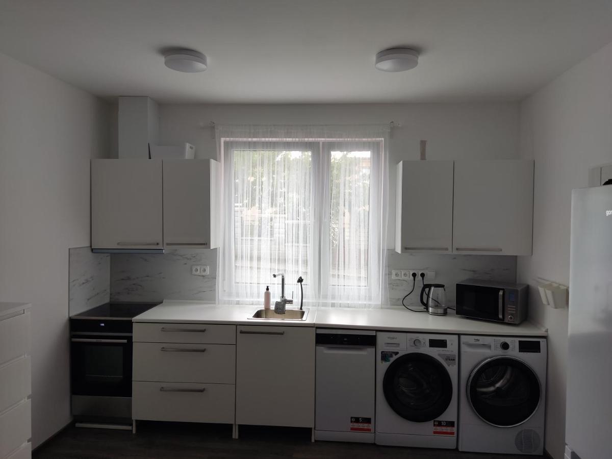 Angel Apartman Nove Mesto nad Metuji Ngoại thất bức ảnh